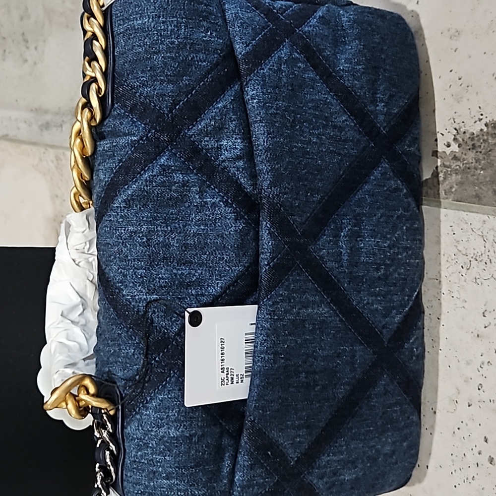 BNIB Chanel Denim 19 Flap - Picture 4 of 14
